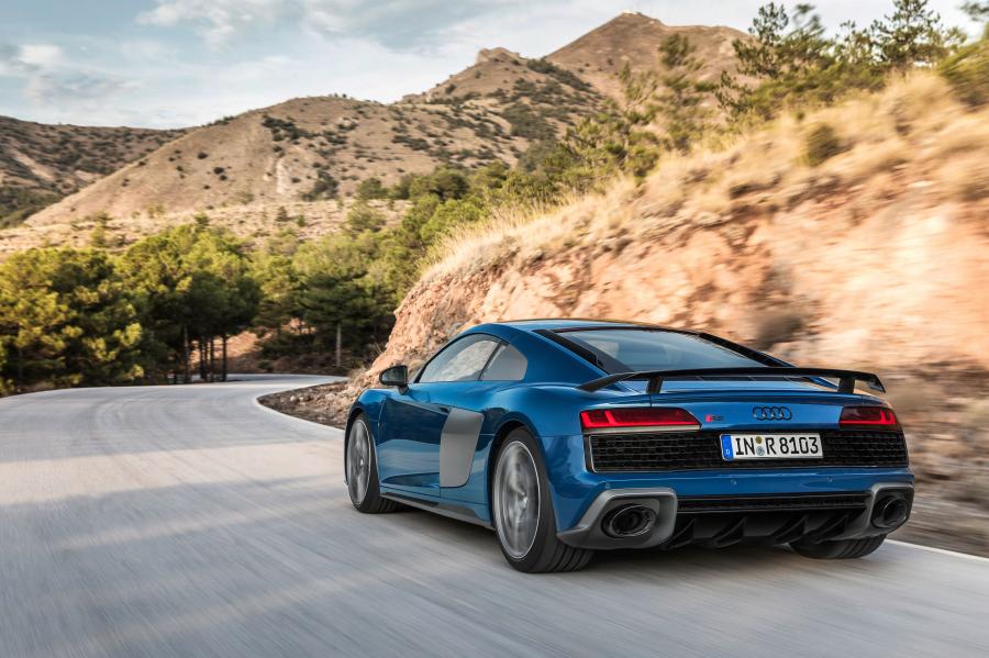  Audi R8 V10 Performance 2019 года  (WW) (фото 30 из 43)